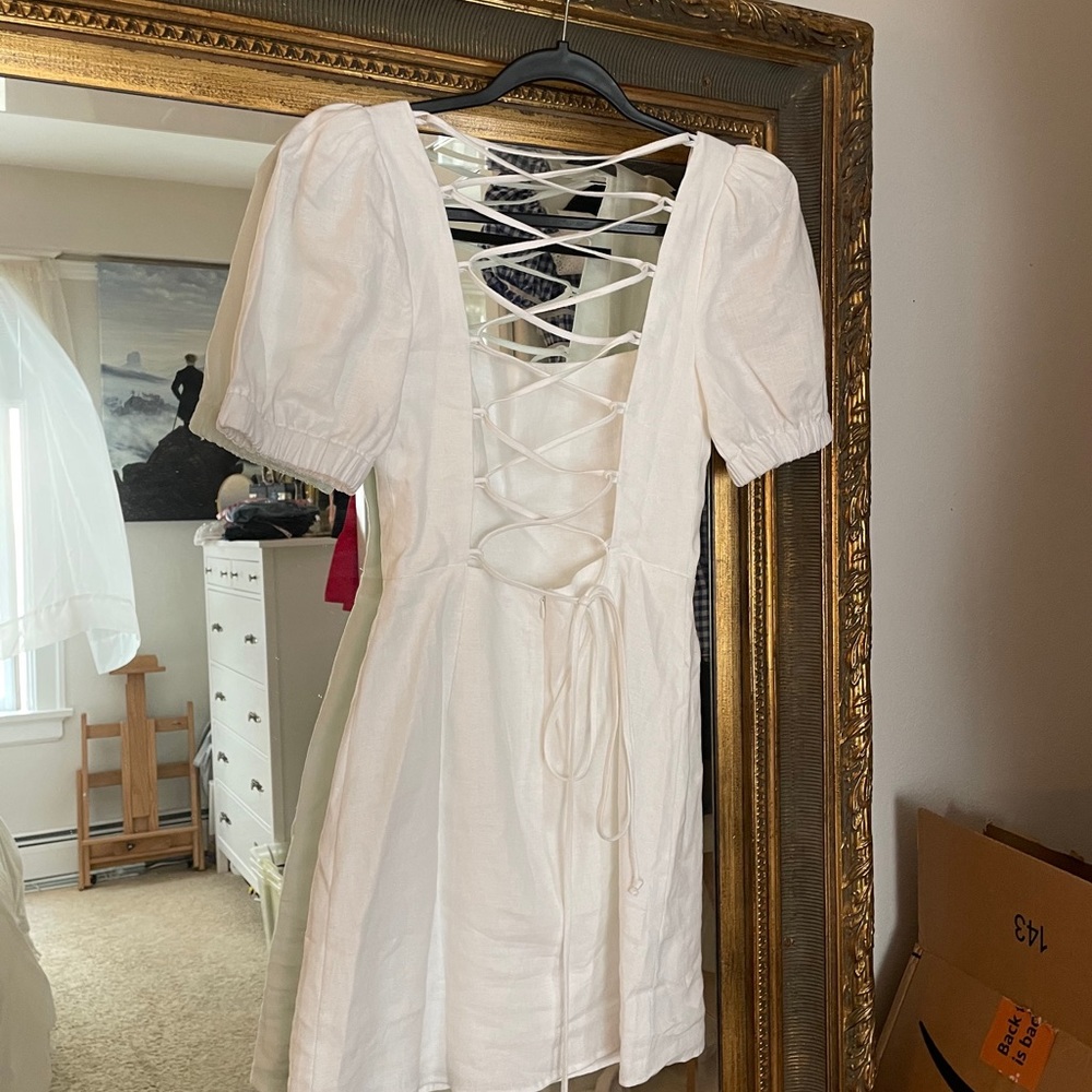 Reformation | Lianne Dress White Linen - Picture 4 of 9